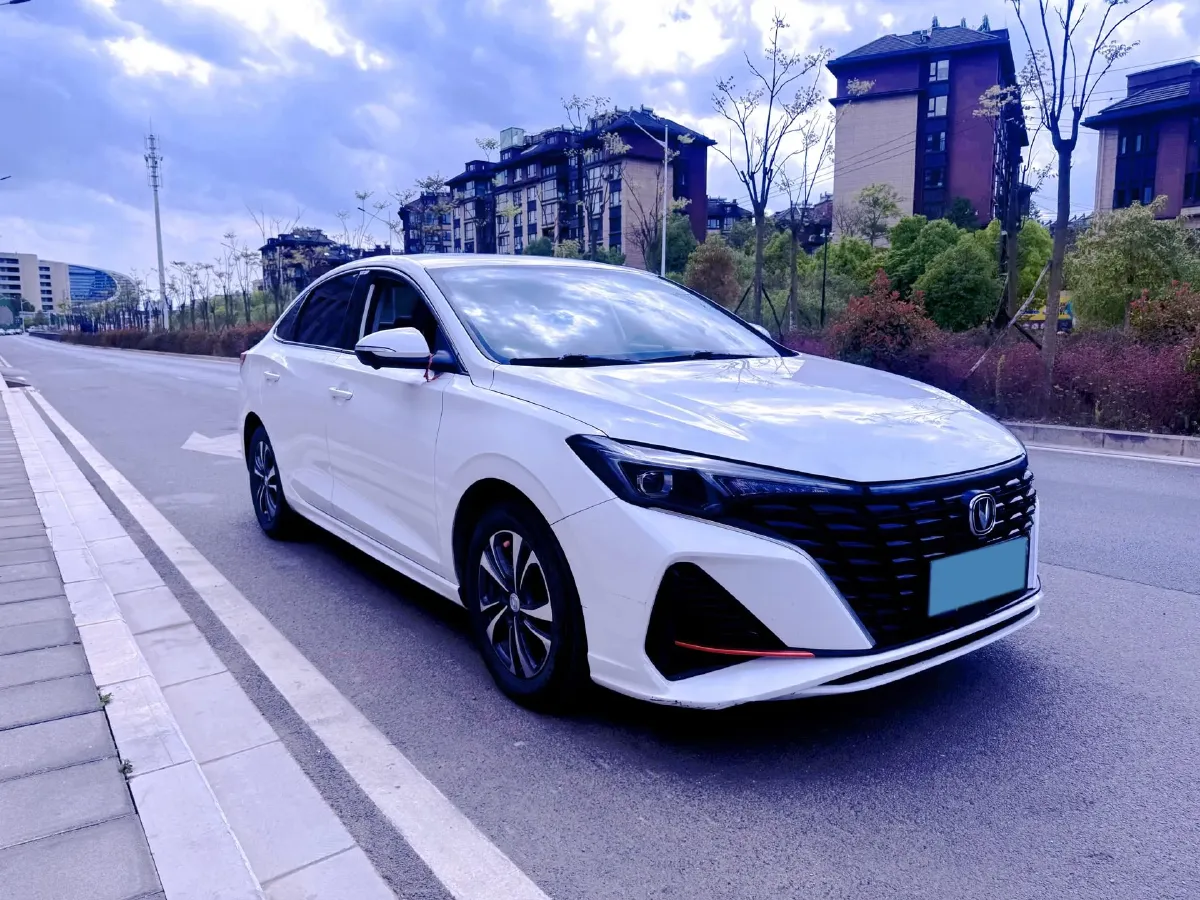 2023 ChangAn Eado 1.4T 160HP L4 7DCT,autocango,china used car exporter,china ev exporter,chinese used car exporter,chinese used ev exporter
