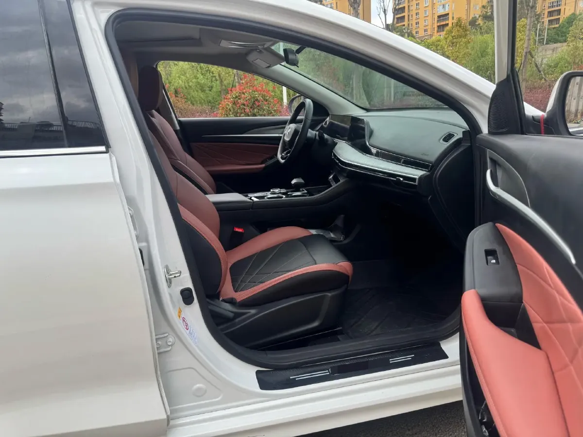 2023 ChangAn Eado 1.4T 160HP L4 7DCT,autocango,china used car exporter,china ev exporter,chinese used car exporter,chinese used ev exporter