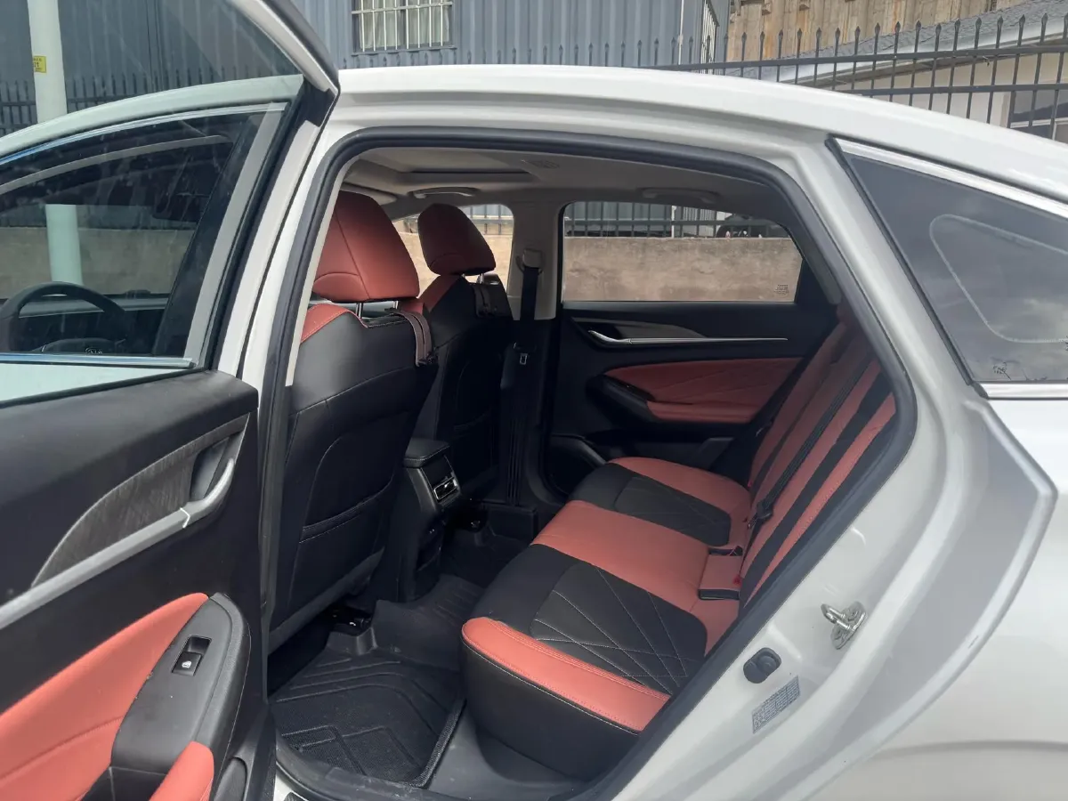 2023 ChangAn Eado 1.4T 160HP L4 7DCT,autocango,china used car exporter,china ev exporter,chinese used car exporter,chinese used ev exporter