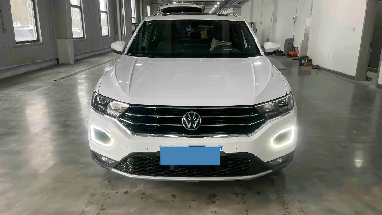 2021 Volkswagen T-Roc 1.4T 150HP L4 7DCT,autocango,china used car exporter,china ev exporter,chinese used car exporter,chinese used ev exporter