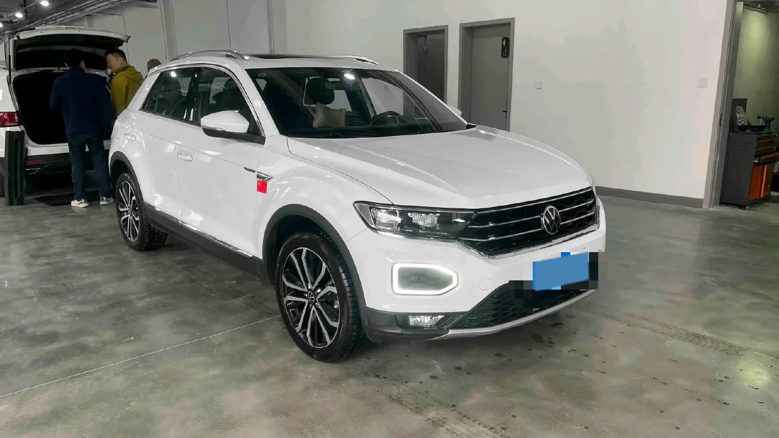 2021 Volkswagen T-Roc 1.4T 150HP L4 7DCT,autocango,china used car exporter,china ev exporter,chinese used car exporter,chinese used ev exporter