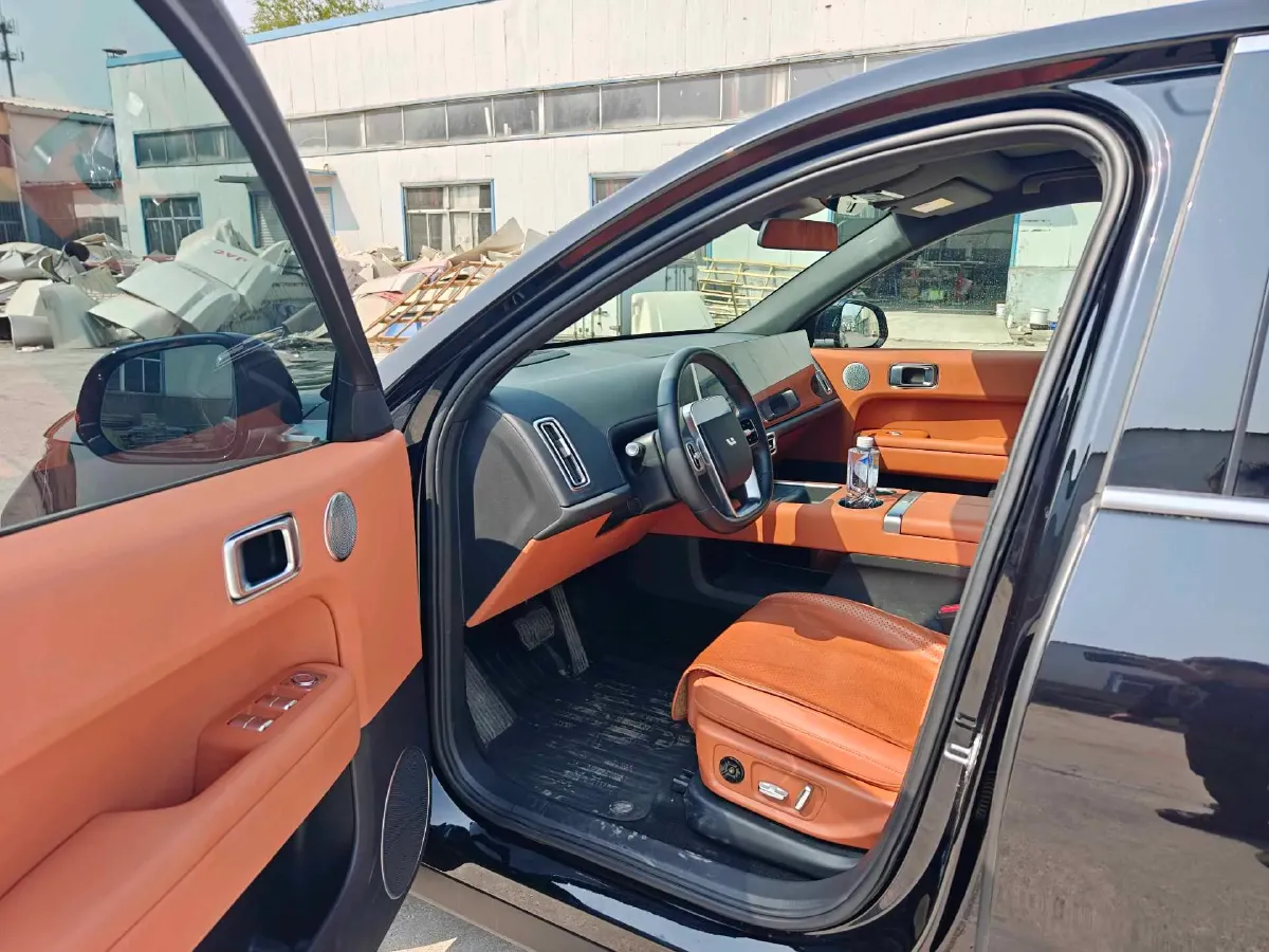 2024 Li L6 Range Extended 154HP L4 REEV 36.8KWH,autocango,china used car exporter,china ev exporter,chinese used car exporter,chinese used ev exporter