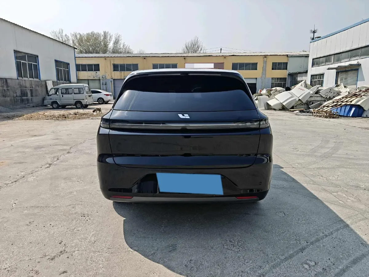 2024 Li L6 Range Extended 154HP L4 REEV 36.8KWH,autocango,china used car exporter,china ev exporter,chinese used car exporter,chinese used ev exporter