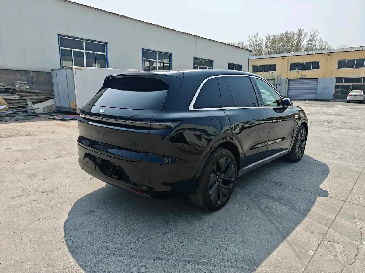 2024 Li L6 Range Extended 154HP L4 REEV 36.8KWH,autocango,china used car exporter,china ev exporter,chinese used car exporter,chinese used ev exporter