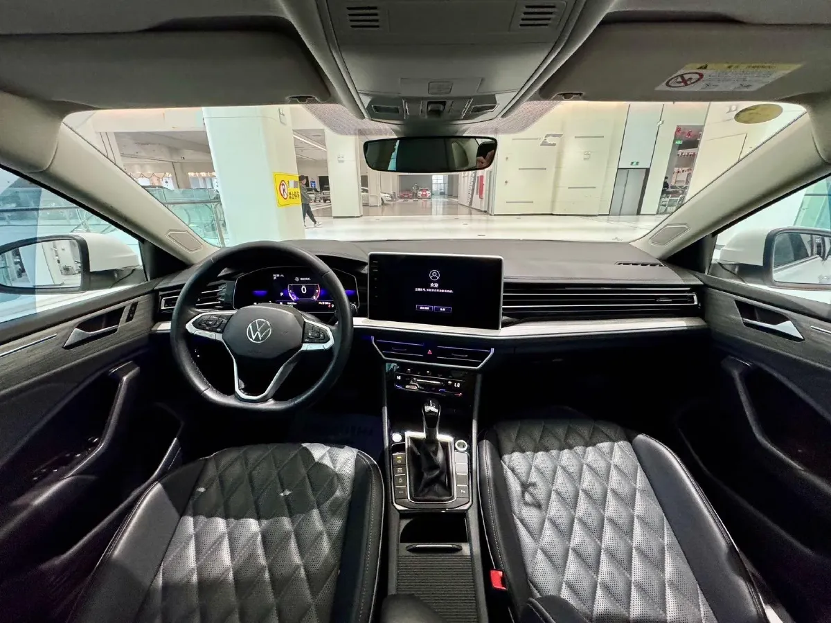 2023 Volkswagen Sagitar 1.2T 116HP L4 7DCT,autocango,china used car exporter,china ev exporter,chinese used car exporter,chinese used ev exporter