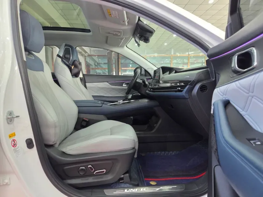 2023 ChangAn UNI-K iDD 1.5T 170HP L4 6TCT PHEV 28.39KWH,autocango,china used car exporter,china ev exporter,chinese used car exporter,chinese used ev exporter