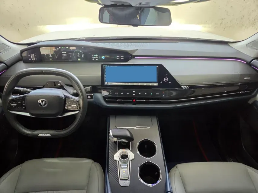 2023 ChangAn UNI-K iDD 1.5T 170HP L4 6TCT PHEV 28.39KWH,autocango,china used car exporter,china ev exporter,chinese used car exporter,chinese used ev exporter