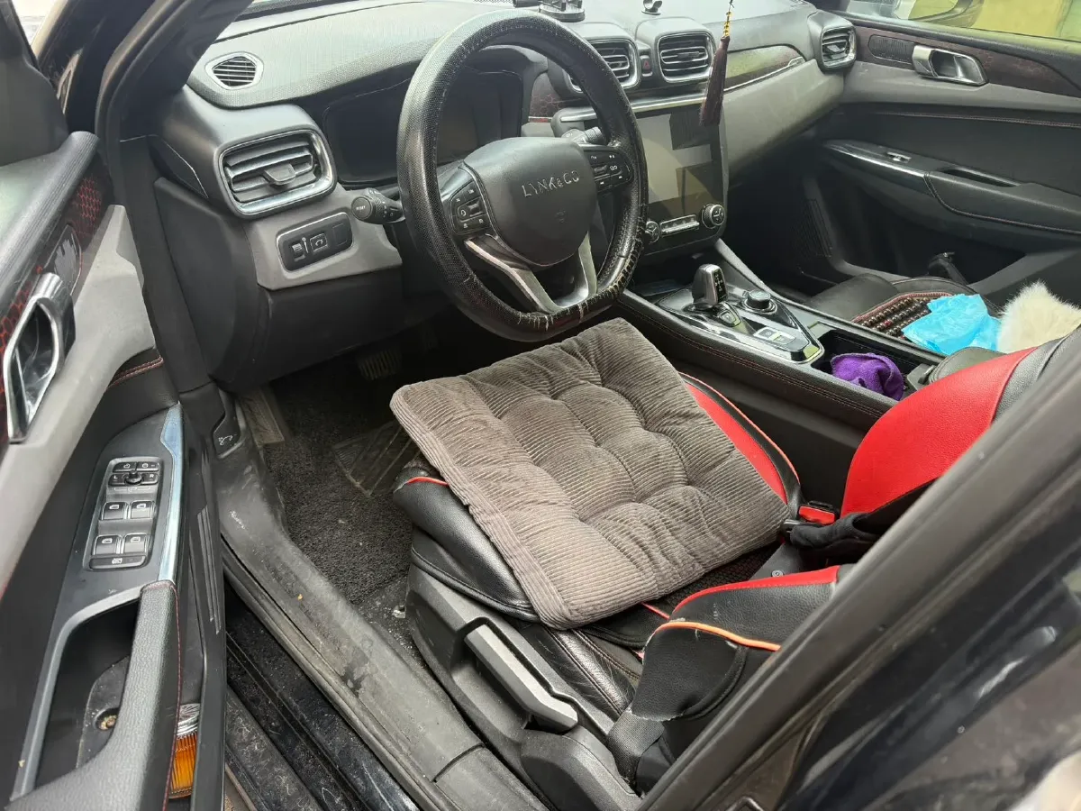 2019 Qoros 5 1.6T 197HP L4 7DCT,autocango,china used car exporter,china ev exporter,chinese used car exporter,chinese used ev exporter