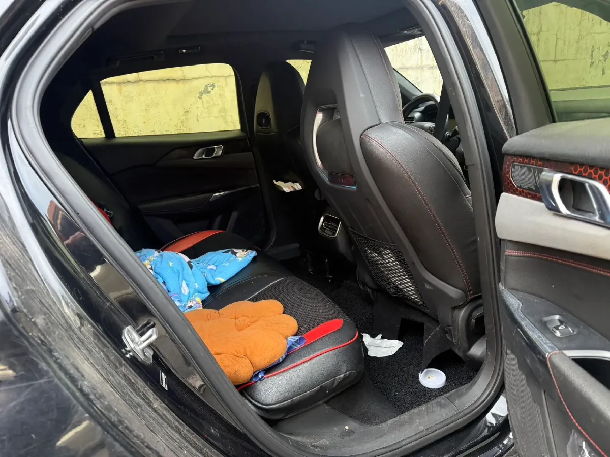 2019 Qoros 5 1.6T 197HP L4 7DCT,autocango,china used car exporter,china ev exporter,chinese used car exporter,chinese used ev exporter