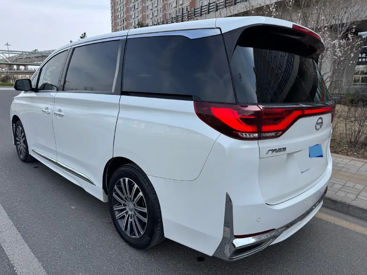 2021 GAC Trumpchi M8 2.0T 252HP L4 8AT,autocango,china used car exporter,china ev exporter,chinese used car exporter,chinese used ev exporter