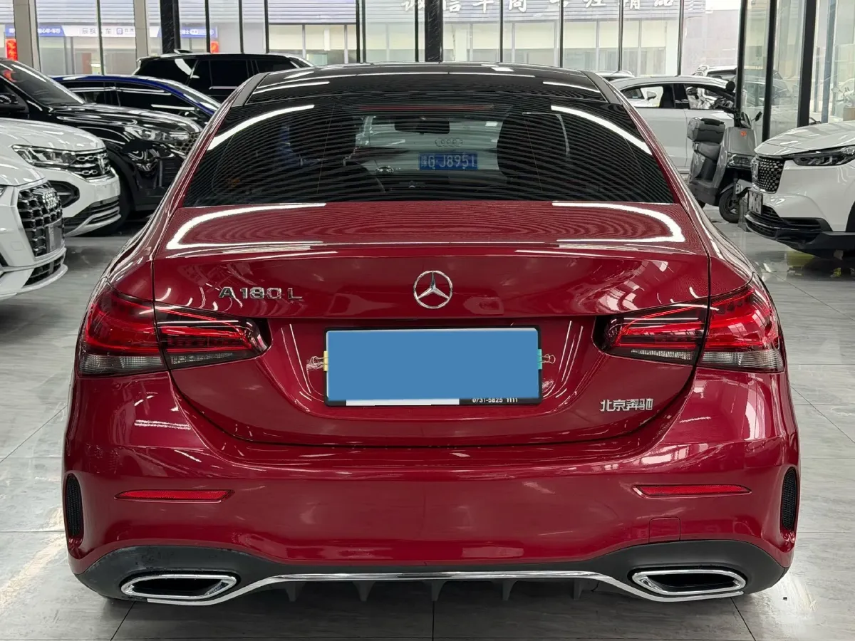 2022 Mercedes-Benz A Class 1.3T 136HP L4 7DCT,autocango,china used car exporter,china ev exporter,chinese used car exporter,chinese used ev exporter