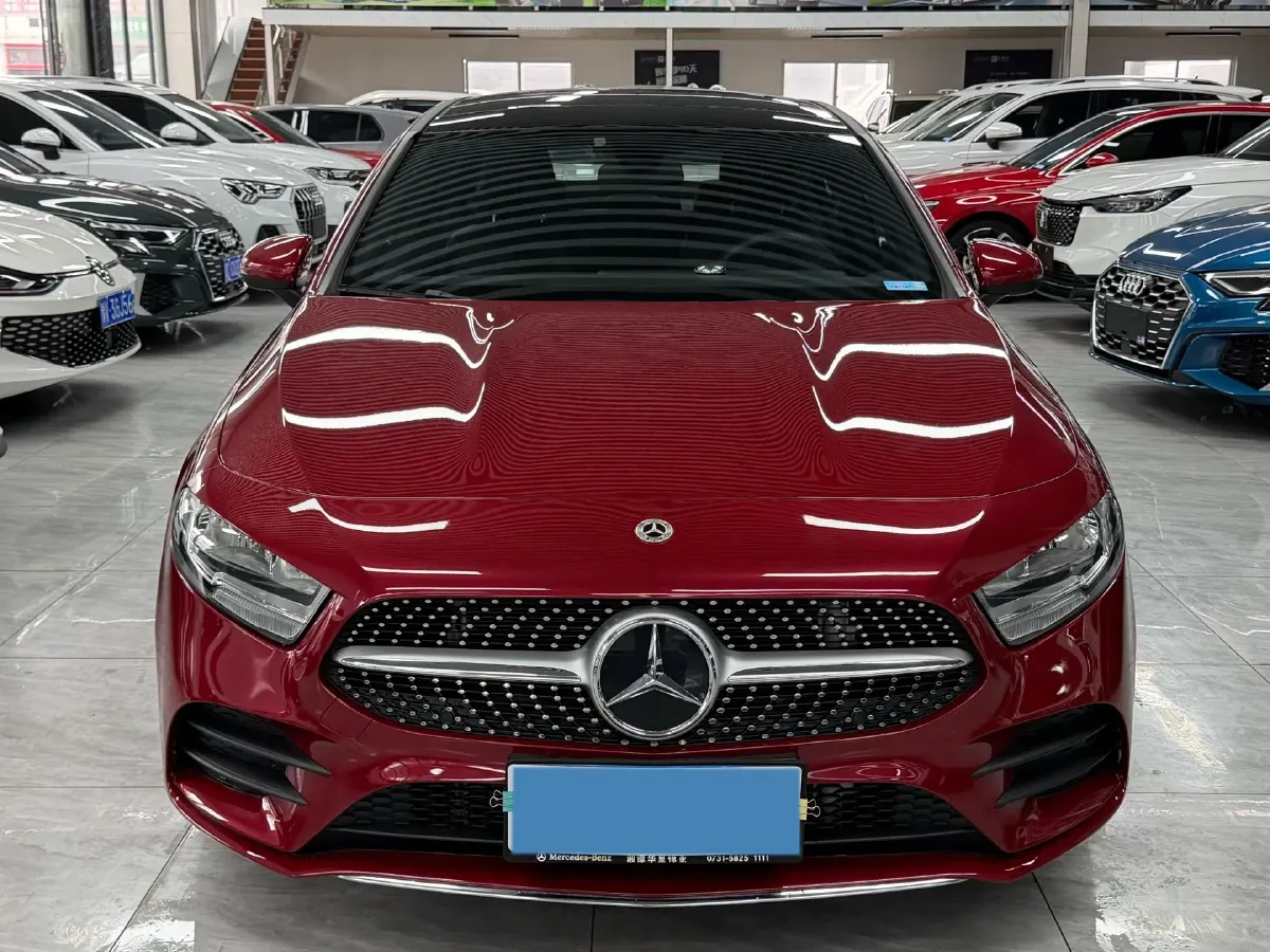 2022 Mercedes-Benz A Class 1.3T 136HP L4 7DCT,autocango,china used car exporter,china ev exporter,chinese used car exporter,chinese used ev exporter