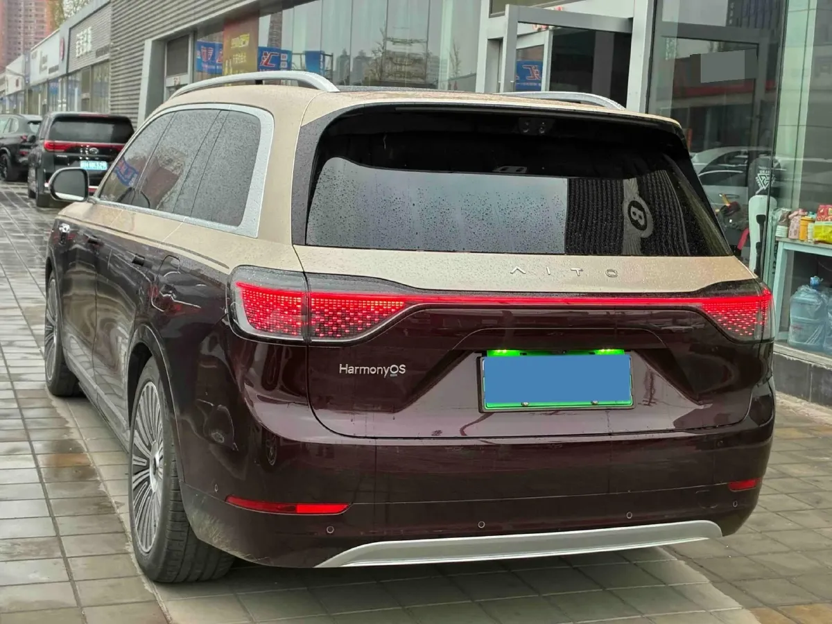 2025 AITO AITO M9 REEV 160HP REEV 52KWH,autocango,china used car exporter,china ev exporter,chinese used car exporter,chinese used ev exporter