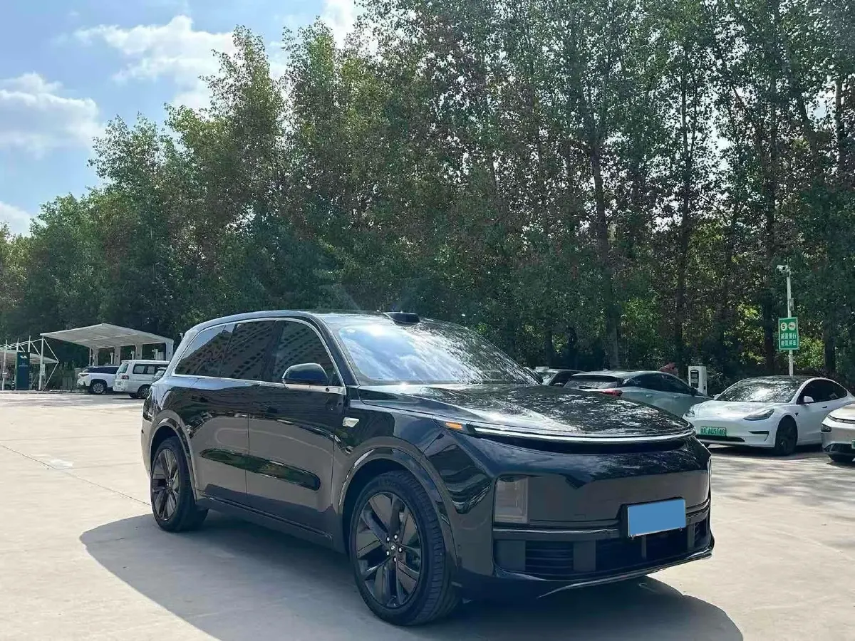 2022 Li L9 Range Extended 154HP REEV 42.6KWH,autocango,china used car exporter,china ev exporter,chinese used car exporter,chinese used ev exporter