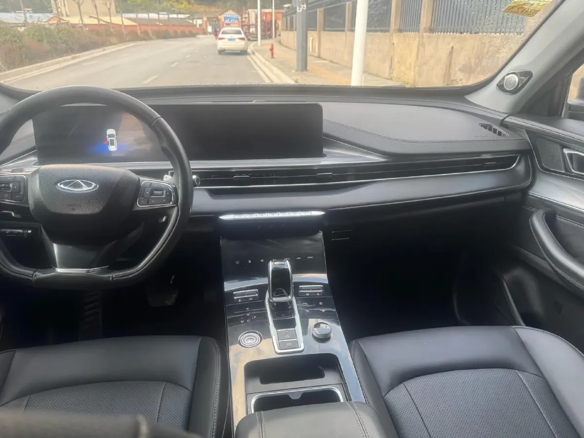 2021 Chery Tiggo 8 Plus 1.6T 197HP L4 7DCT,autocango,china used car exporter,china ev exporter,chinese used car exporter,chinese used ev exporter