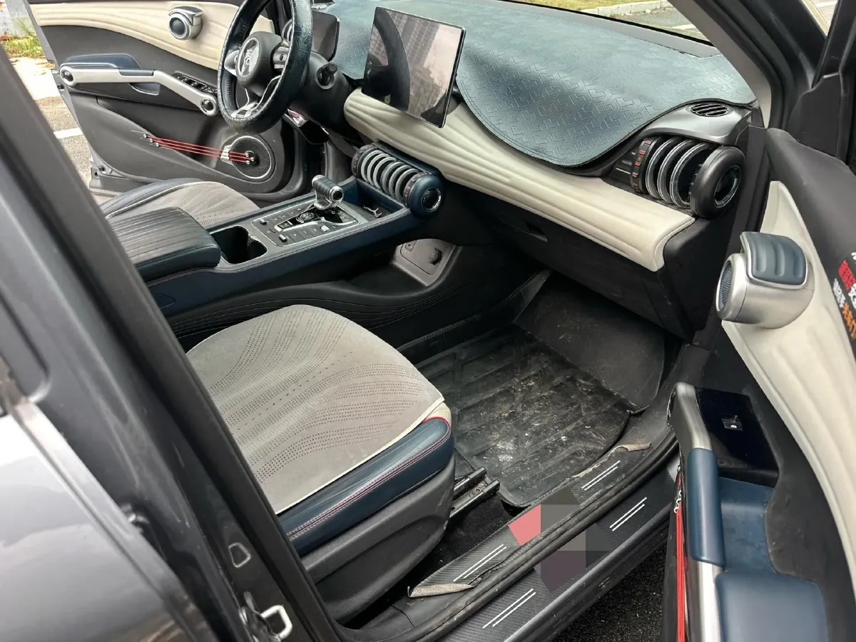 2022 Hycan Z03 BEV 64.23KWH,autocango,china used car exporter,china ev exporter,chinese used car exporter,chinese used ev exporter