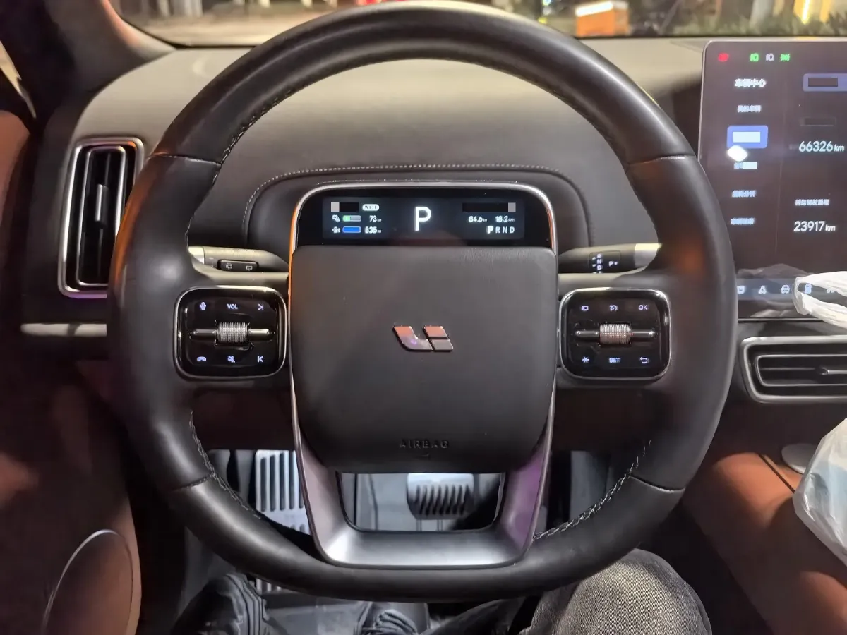 2022 Li L9 Range Extended 154HP REEV 42.6KWH,autocango,china used car exporter,china ev exporter,chinese used car exporter,chinese used ev exporter