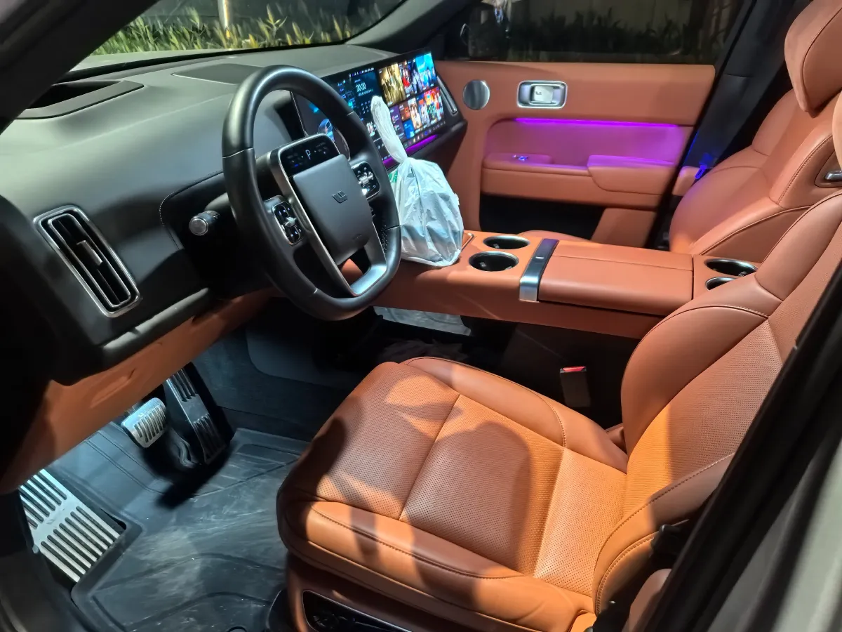 2022 Li L9 Range Extended 154HP REEV 42.6KWH,autocango,china used car exporter,china ev exporter,chinese used car exporter,chinese used ev exporter