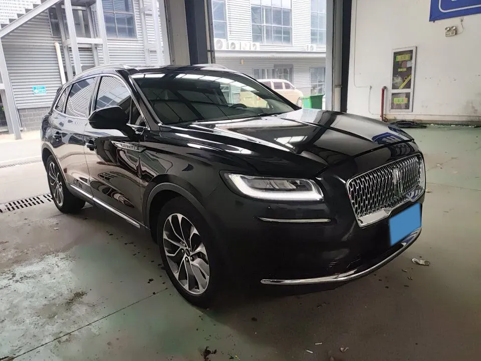 2021 Lincoln Nautilus 2.0T 245HP L4 8AT,autocango,china used car exporter,china ev exporter,chinese used car exporter,chinese used ev exporter