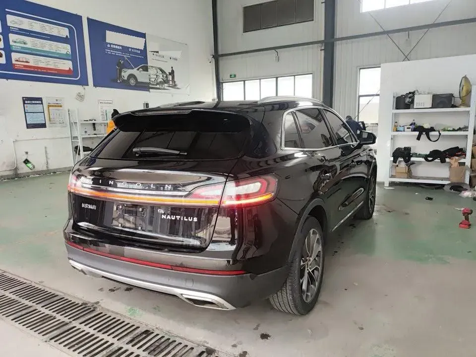 2021 Lincoln Nautilus 2.0T 245HP L4 8AT,autocango,china used car exporter,china ev exporter,chinese used car exporter,chinese used ev exporter