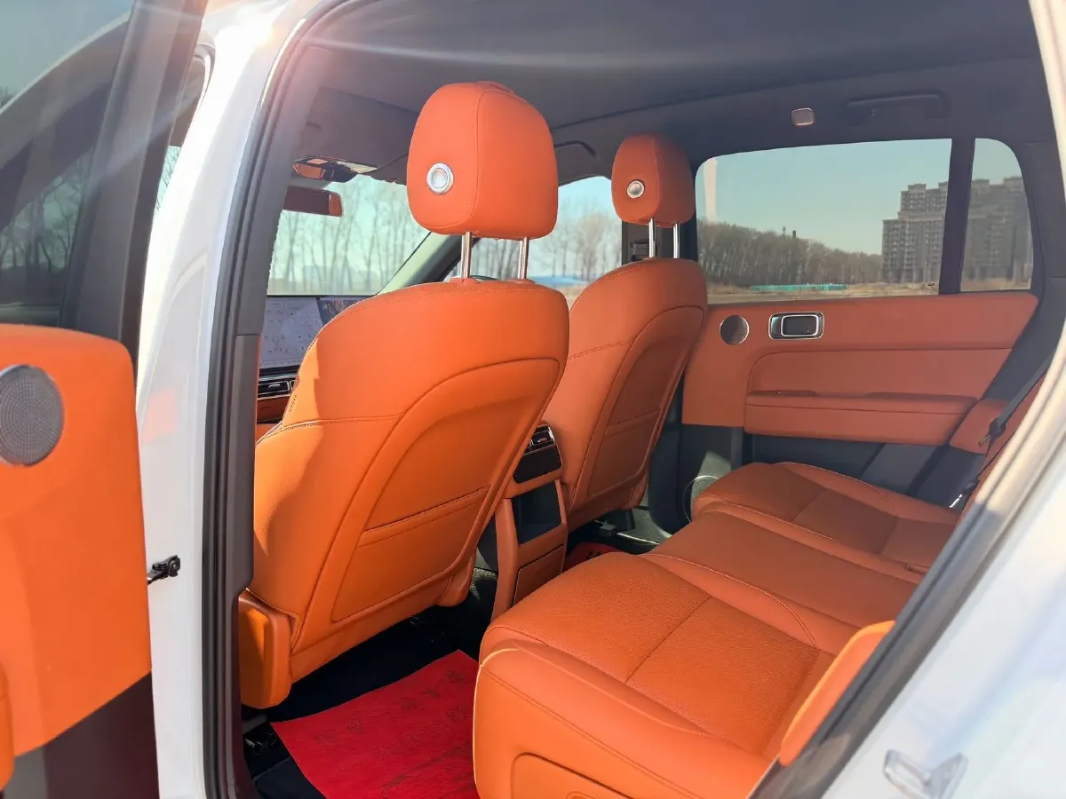 2024 Li L6 Range Extended 154HP L4 REEV 36.8KWH,autocango,china used car exporter,china ev exporter,chinese used car exporter,chinese used ev exporter