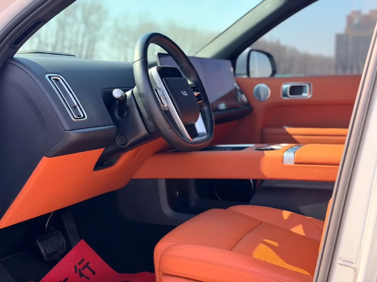 2024 Li L6 Range Extended 154HP L4 REEV 36.8KWH,autocango,china used car exporter,china ev exporter,chinese used car exporter,chinese used ev exporter