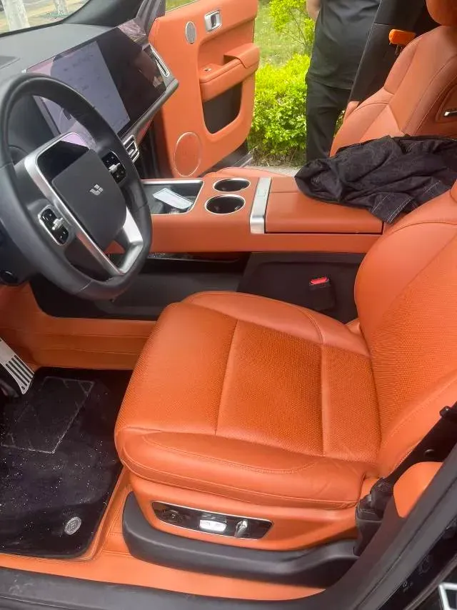 2023 Li L7 Range Extended 154HP REEV 40.9KWH,autocango,china used car exporter,china ev exporter,chinese used car exporter,chinese used ev exporter