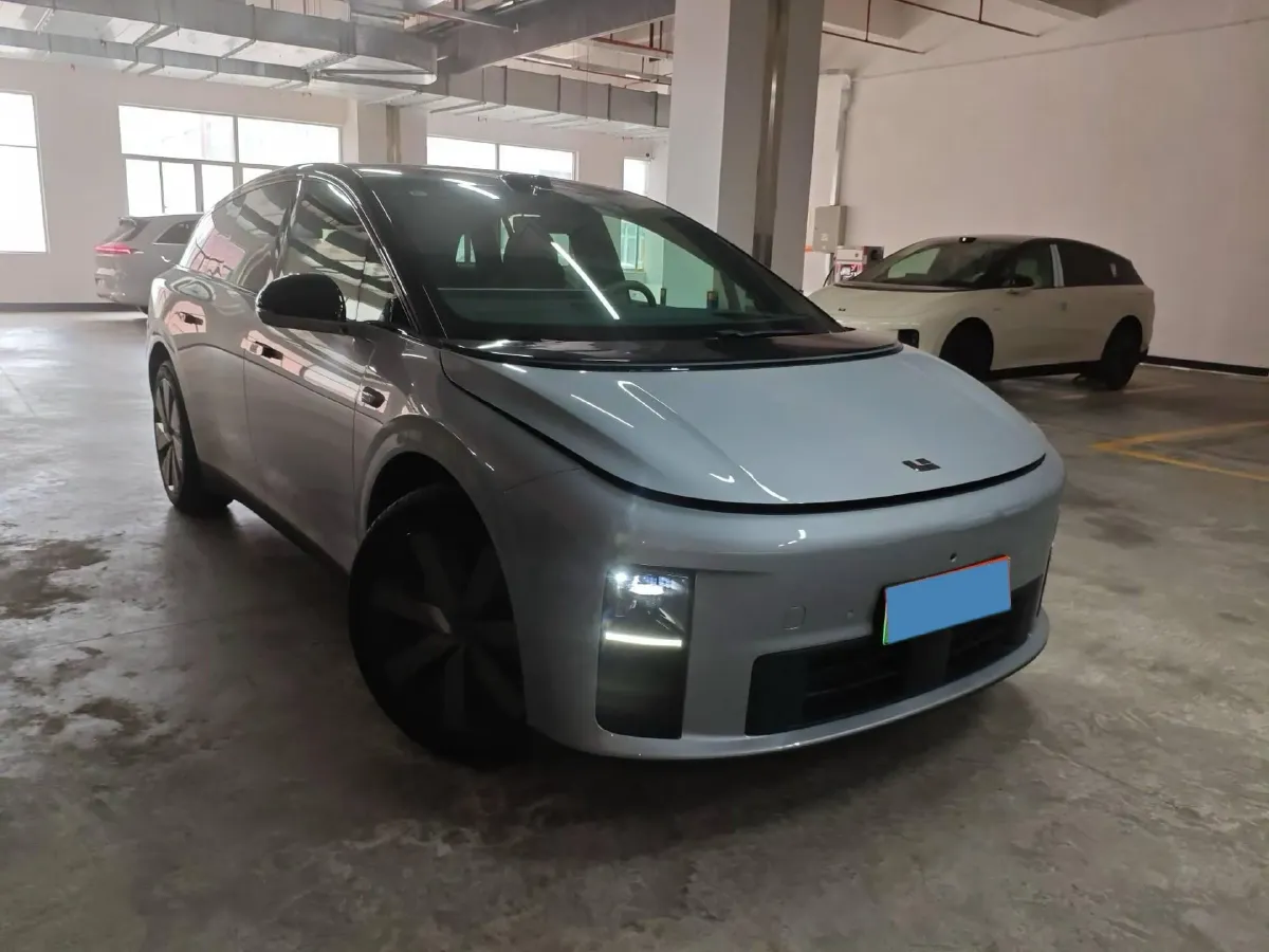 2025 Li i6 BEV,autocango,china used car exporter,china ev exporter,chinese used car exporter,chinese used ev exporter