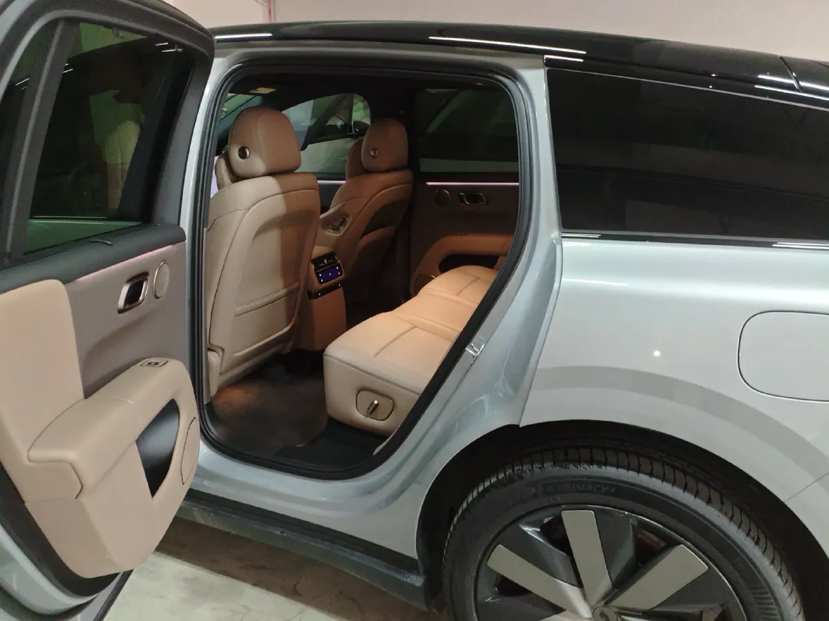 2025 Li i6 BEV,autocango,china used car exporter,china ev exporter,chinese used car exporter,chinese used ev exporter