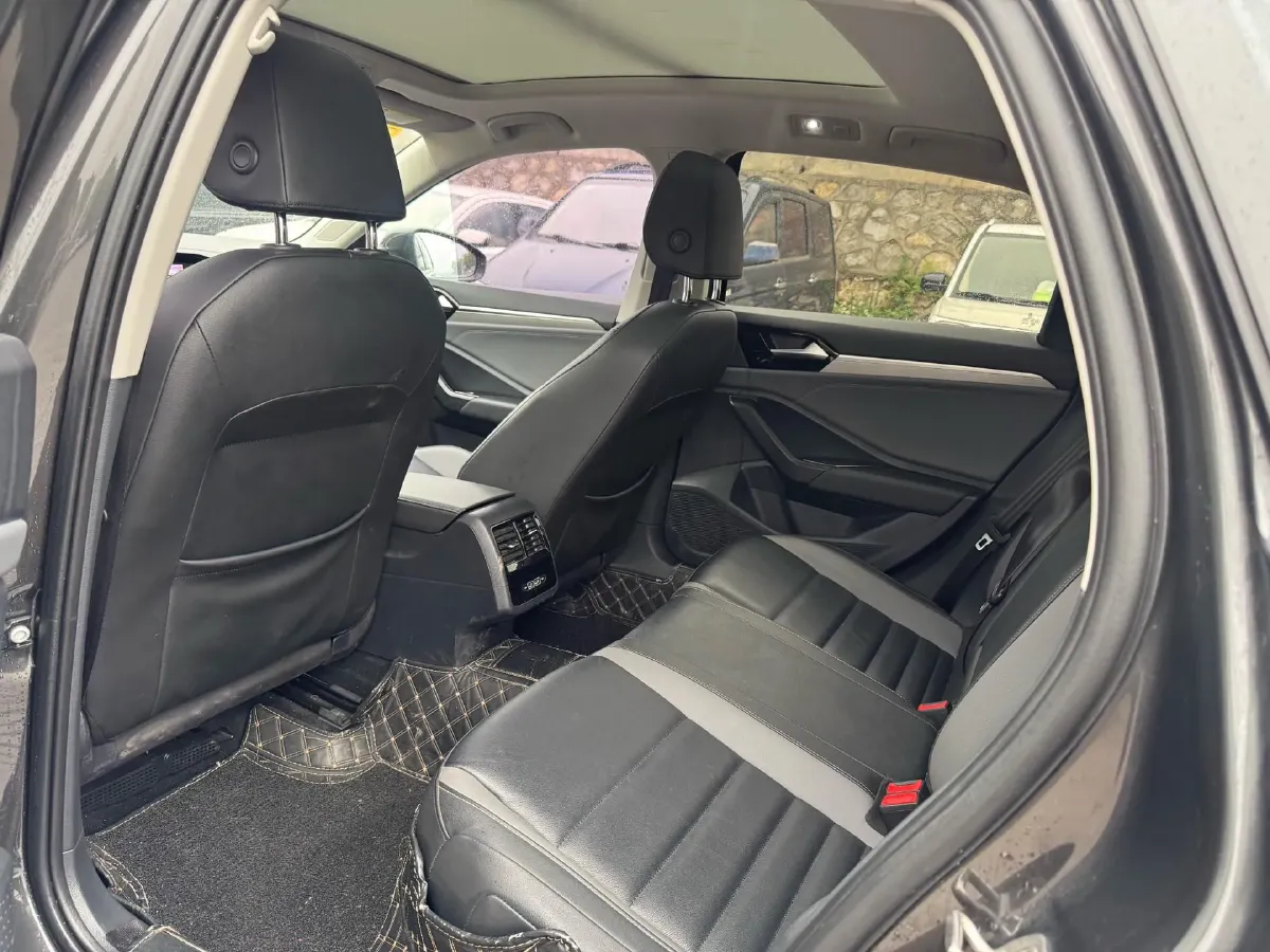 2021 Volkswagen Sagitar 1.4T 150HP L4 7DCT,autocango,china used car exporter,china ev exporter,chinese used car exporter,chinese used ev exporter