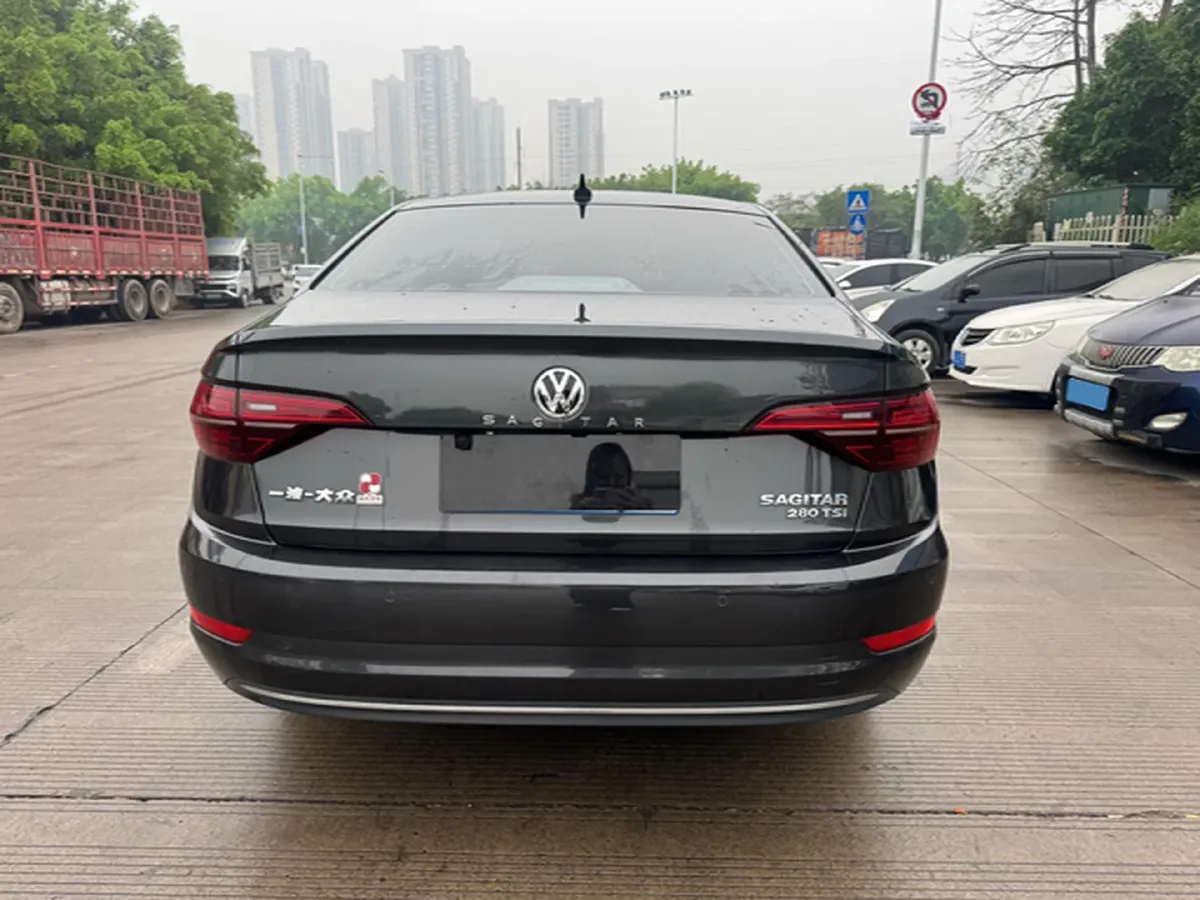 2021 Volkswagen Sagitar 1.4T 150HP L4 7DCT,autocango,china used car exporter,china ev exporter,chinese used car exporter,chinese used ev exporter