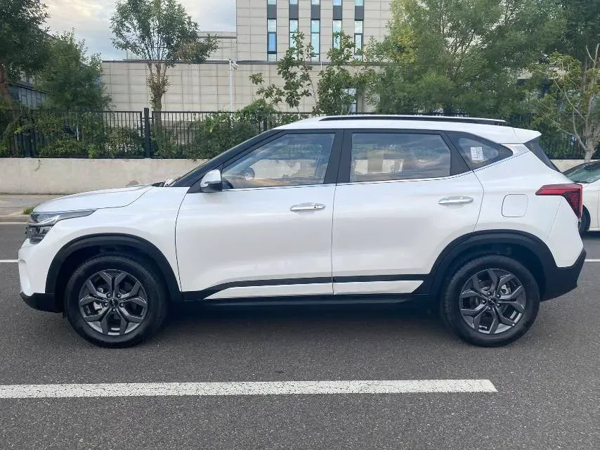 2023 Kia Seltos 1.5L 115HP L4 CVT,autocango,china used car exporter,china ev exporter,chinese used car exporter,chinese used ev exporter
