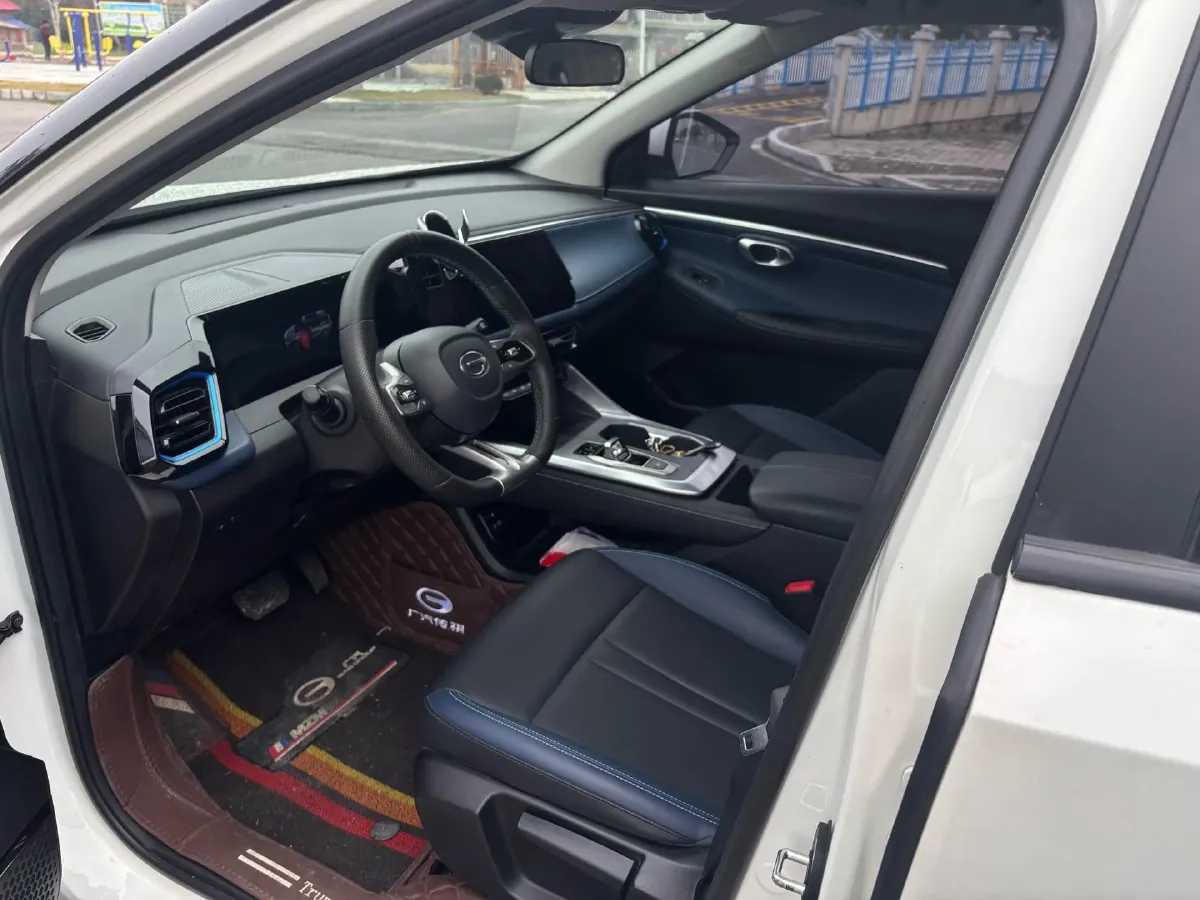 2023 GAC Trumpchi GS3 1.5T 177HP L4 7DCT,autocango,china used car exporter,china ev exporter,chinese used car exporter,chinese used ev exporter