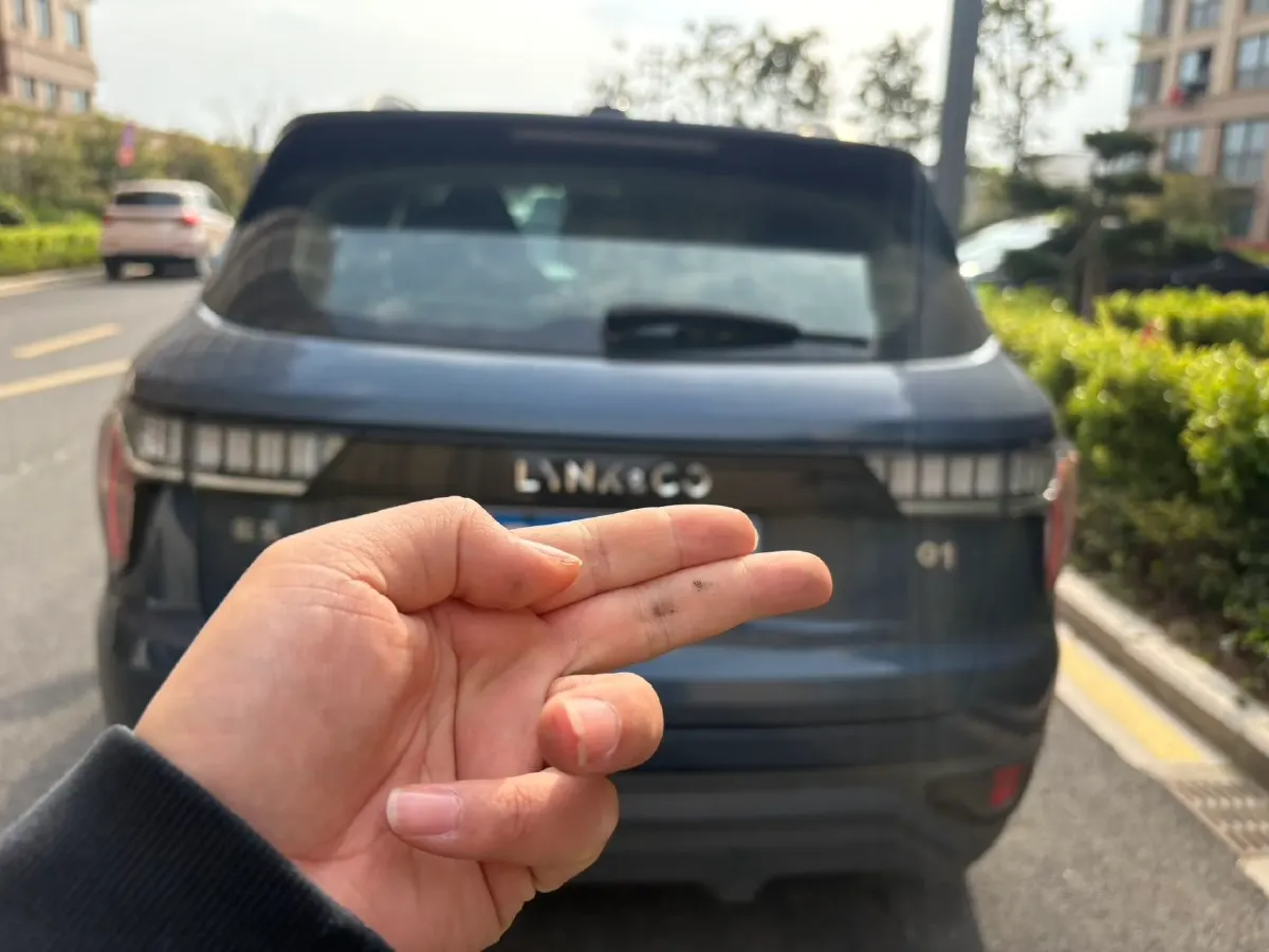 2017 Zotye SR9 2.0T 190HP L4 6DCT,autocango,china used car exporter,china ev exporter,chinese used car exporter,chinese used ev exporter