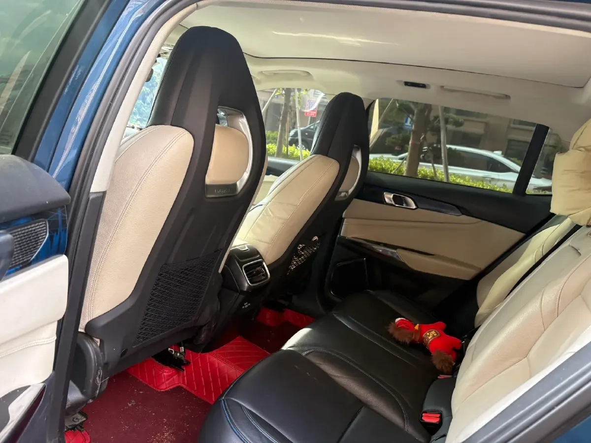 2017 Zotye SR9 2.0T 190HP L4 6DCT,autocango,china used car exporter,china ev exporter,chinese used car exporter,chinese used ev exporter