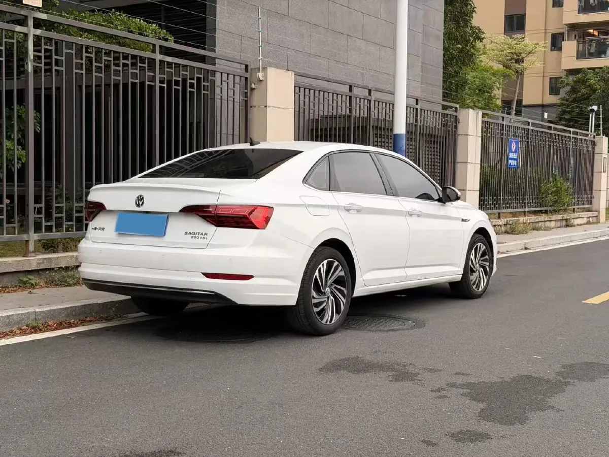 2021 Volkswagen Sagitar 1.4T 150HP L4 7DCT,autocango,china used car exporter,china ev exporter,chinese used car exporter,chinese used ev exporter