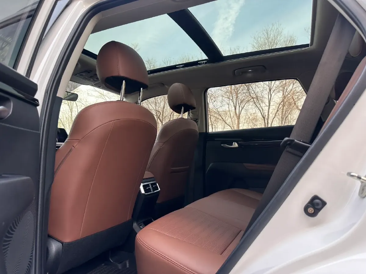 2021 Kia Sportage R 2.0L 161HP L4 6AT,autocango,china used car exporter,china ev exporter,chinese used car exporter,chinese used ev exporter