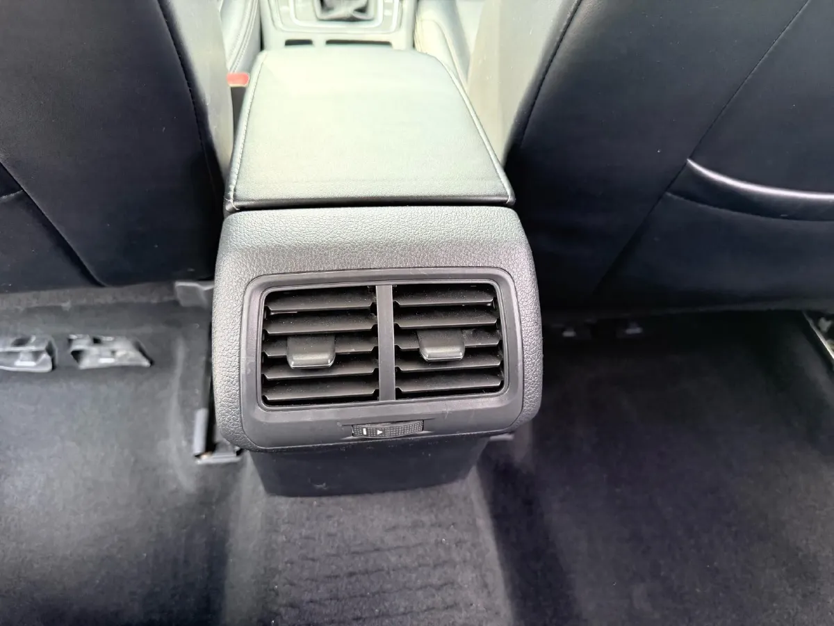 2018 Volkswagen Golf 1.6L 110HP L4 6AT,autocango,china used car exporter,china ev exporter,chinese used car exporter,chinese used ev exporter