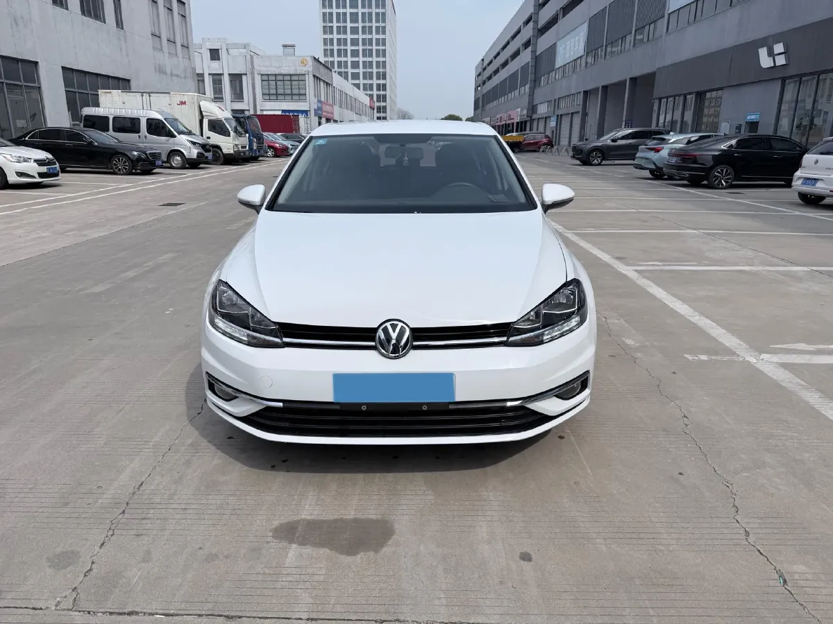 2018 Volkswagen Golf 1.6L 110HP L4 6AT,autocango,china used car exporter,china ev exporter,chinese used car exporter,chinese used ev exporter