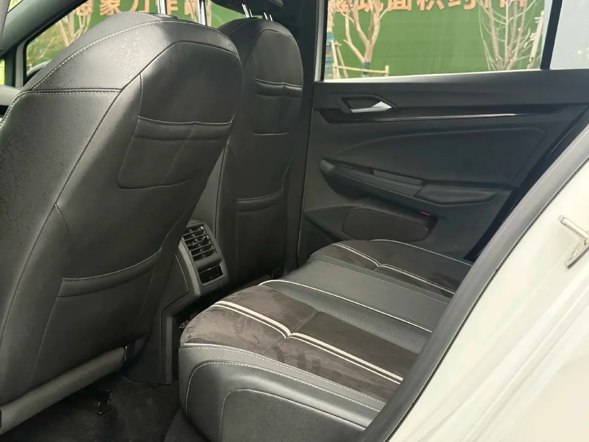 2021 Volkswagen Golf 1.4T 150HP L4 7DCT,autocango,china used car exporter,china ev exporter,chinese used car exporter,chinese used ev exporter