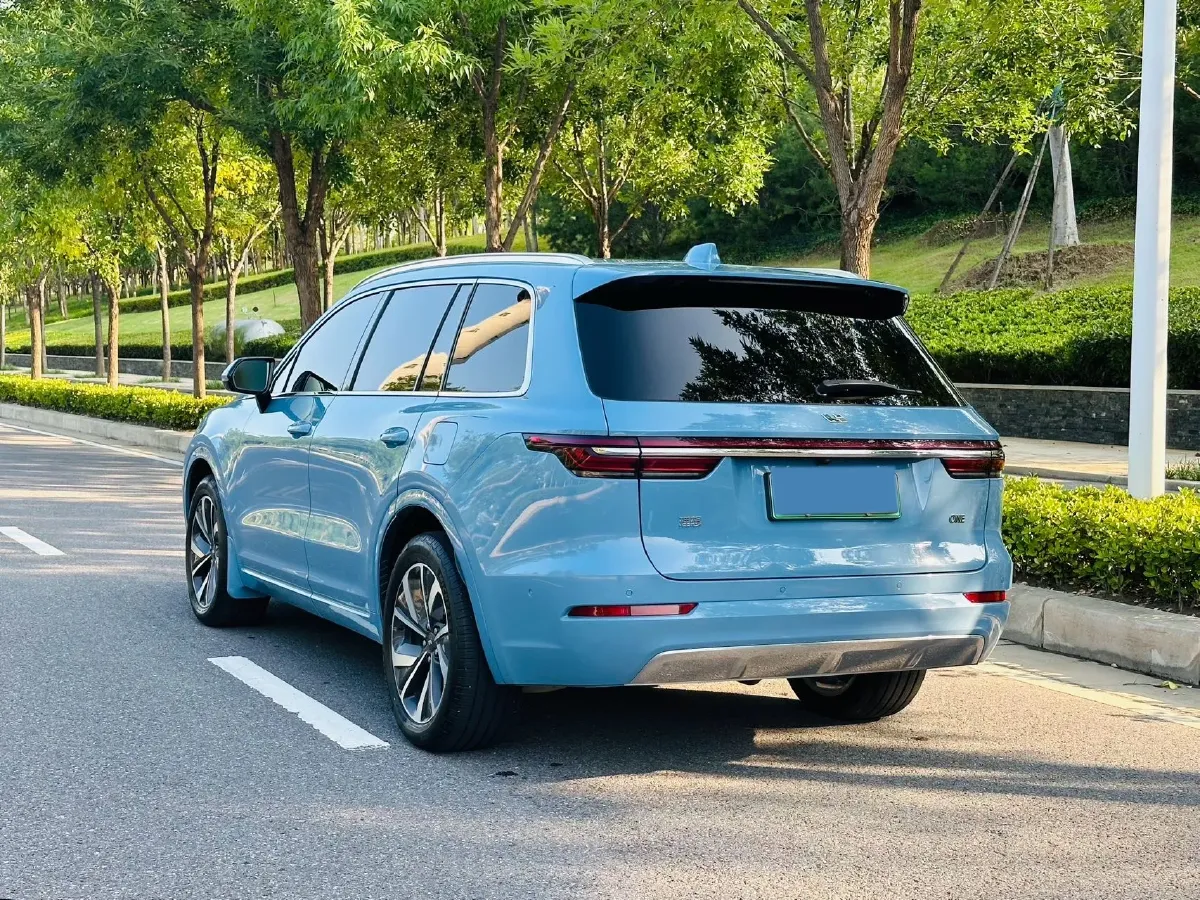 2021 Li ONE Range Extended 131HP REEV 40.5KWH,autocango,china used car exporter,china ev exporter,chinese used car exporter,chinese used ev exporter