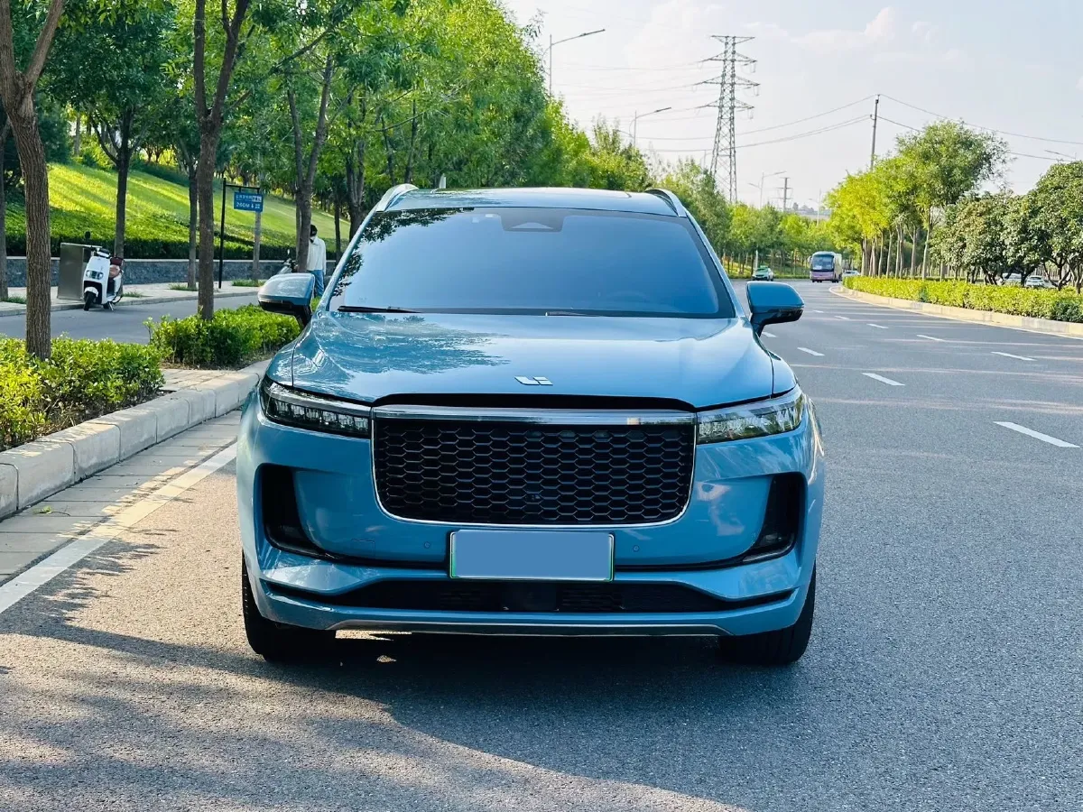 2021 Li ONE Range Extended 131HP REEV 40.5KWH,autocango,china used car exporter,china ev exporter,chinese used car exporter,chinese used ev exporter