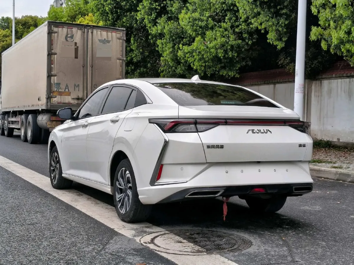 2021 DongFeng Aeolus YiXuan 1.5T 150HP L4 6DCT,autocango,china used car exporter,china ev exporter,chinese used car exporter,chinese used ev exporter