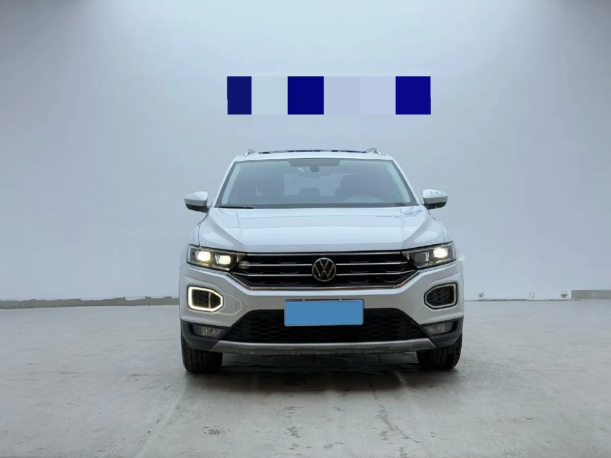 2022 Volkswagen T-Roc 1.4T 150HP L4 7DCT,autocango,china used car exporter,china ev exporter,chinese used car exporter,chinese used ev exporter