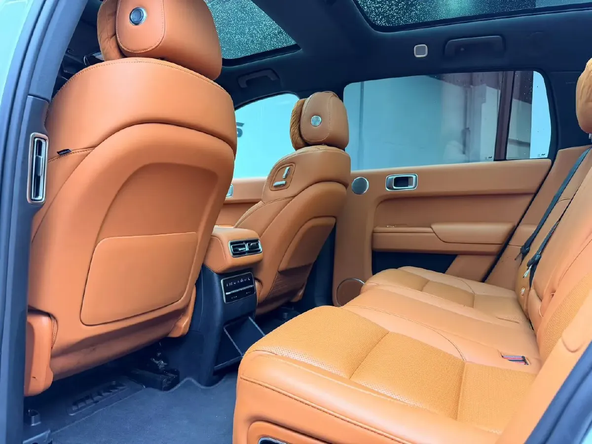 2023 Li L7 Range Extended 154HP REEV 40.9KWH,autocango,china used car exporter,china ev exporter,chinese used car exporter,chinese used ev exporter