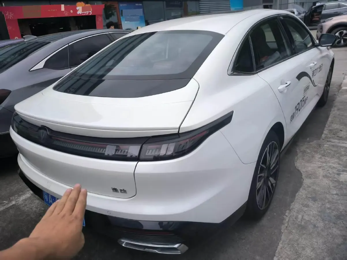 2026 ChangAn Eado 1.5T 192HP L4 7DCT,autocango,china used car exporter,china ev exporter,chinese used car exporter,chinese used ev exporter