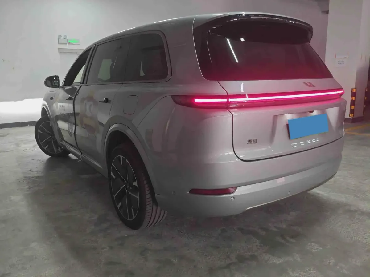 2025 Li L9 Range Extended 154HP REEV,autocango,china used car exporter,china ev exporter,chinese used car exporter,chinese used ev exporter