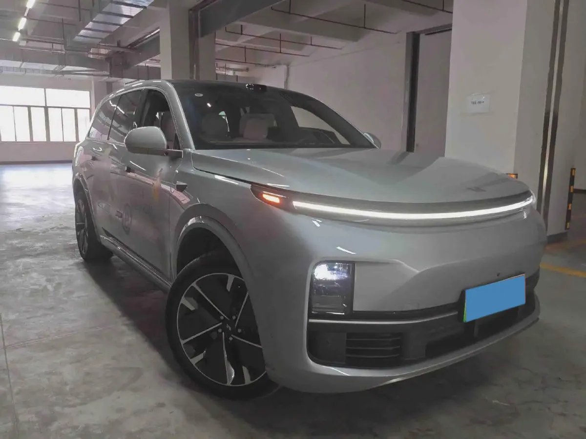 2025 Li L9 Range Extended 154HP REEV,autocango,china used car exporter,china ev exporter,chinese used car exporter,chinese used ev exporter