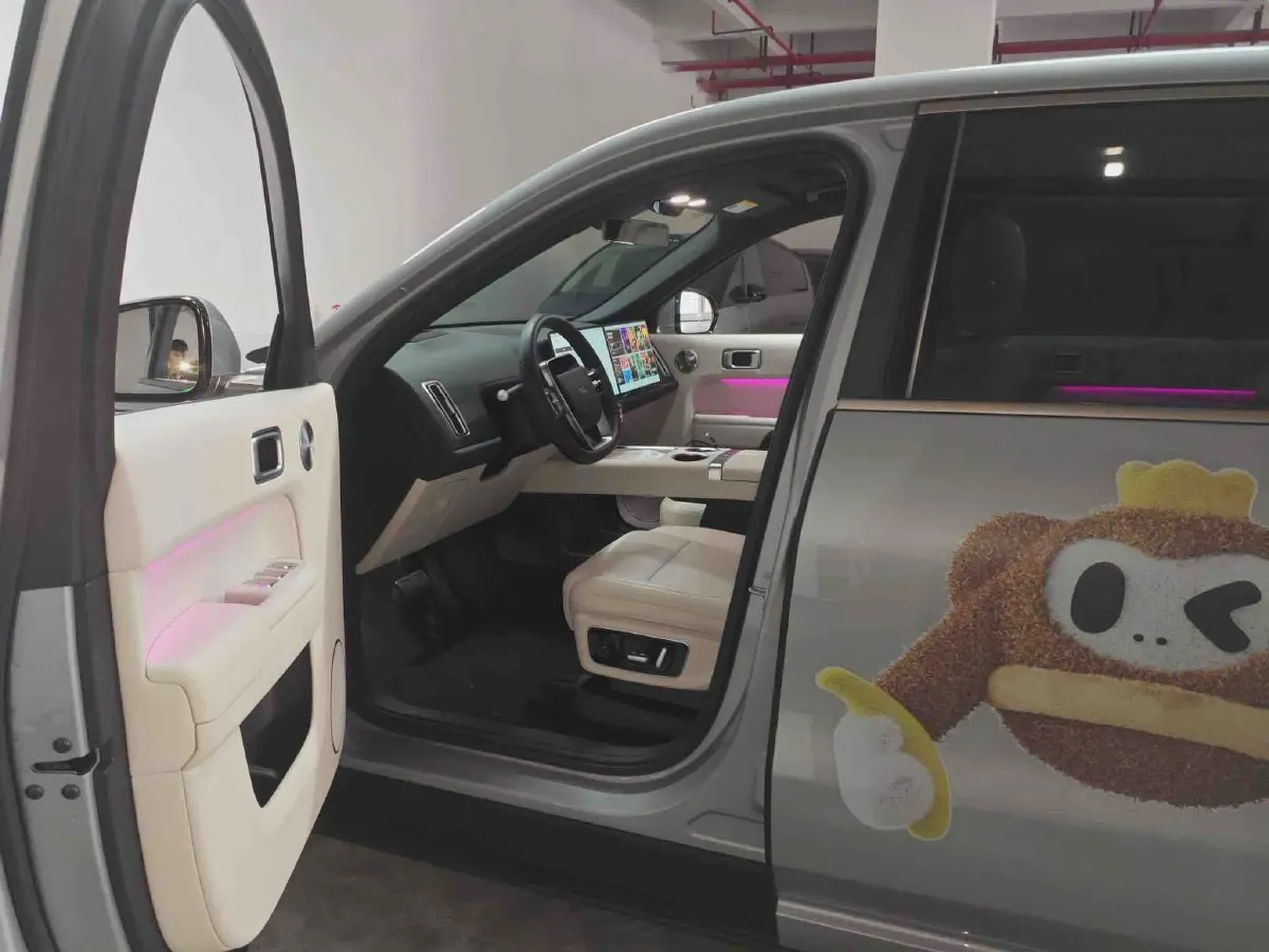 2025 Li L9 Range Extended 154HP REEV,autocango,china used car exporter,china ev exporter,chinese used car exporter,chinese used ev exporter