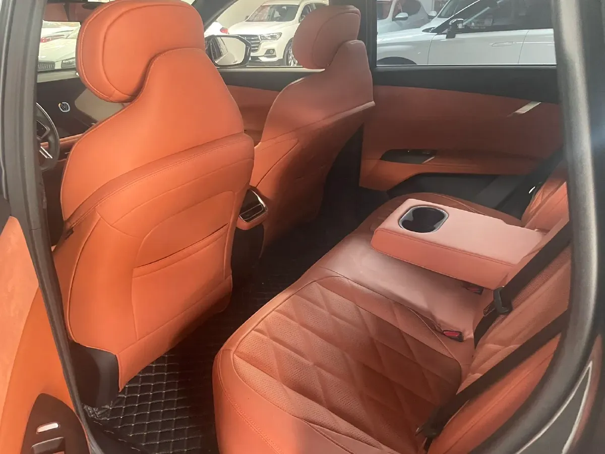 2025 ChangAn CS75 Plus 1.5T 192HP L4 8AT,autocango,china used car exporter,china ev exporter,chinese used car exporter,chinese used ev exporter